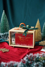 Load image into Gallery viewer, Christmas gift set #2(Wooden box)