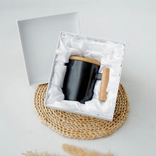Load image into Gallery viewer, Personalized Ceramic Black Mug with Wooden Handle Set