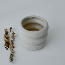 Load image into Gallery viewer, Big Flower Pot (Clearance)