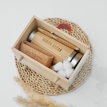 Load image into Gallery viewer, Classic Gift Set #19 (Tumbler, Card Holder, Wooden Pen)