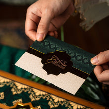 Load image into Gallery viewer, Premium Raya Exclusive Wooden Box