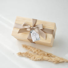 Load image into Gallery viewer, Office Gift Set #4 (Cable 5in1, Bamboo Pen, Phone Holder)