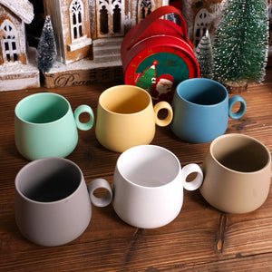 2024: Christmas Ceramic Mug Set