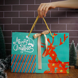 Christmas Gift Set #05 - GlassWine, RedWine, CandyBag, Cookies, Socks/ Cookies/ Scented Candle/ Speaker