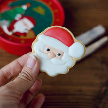 Load image into Gallery viewer, 2024: Christmas afternoon tea set: Glass tea cup+coaster+tea+spoon+honey+Christmas cookies
