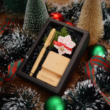 Load image into Gallery viewer, Christmas gift set #08 - Personalized Bamboo Gel Pen, Phone holder, Scented Candle/ Icing cookies/ Granola
