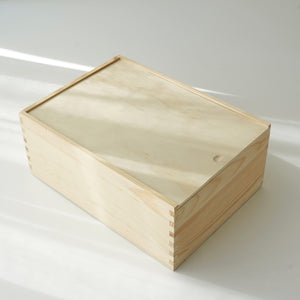 Wooden Box with Sliding Lid - 27.5 x 19.8 x11.5 cm (Personalizable)