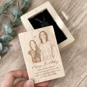 Personalized Maple Wood Necklace/Earrings Box - 6.5 x 9.5 x 3.7cm (Personalizable)